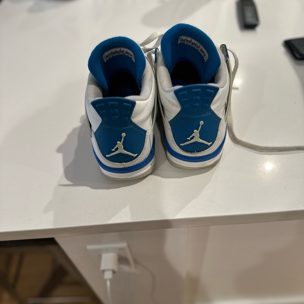 Jordan 4 Military blue